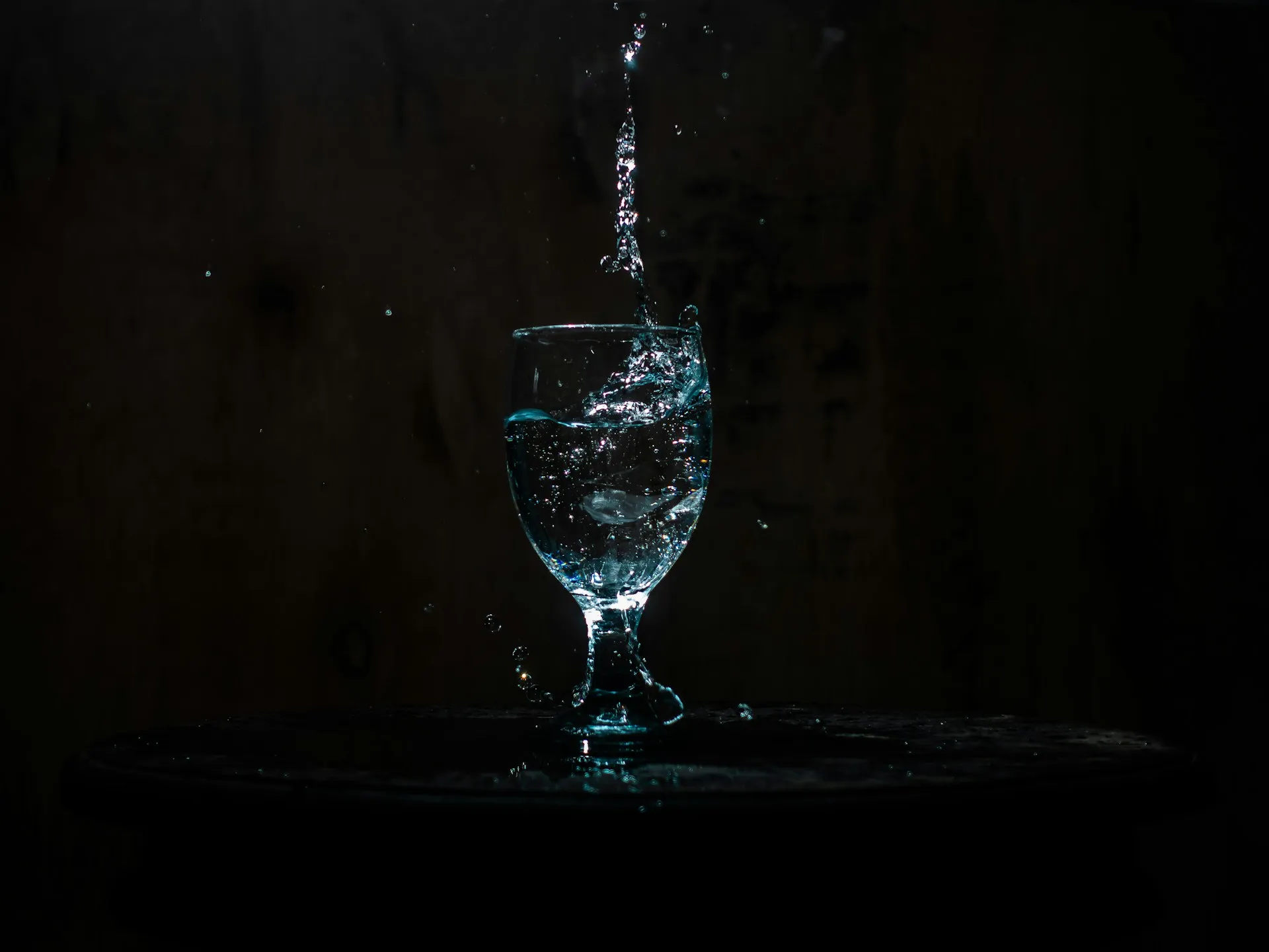 Yosafat herdian 6Y9r3gw3VWE unsplash